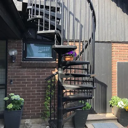 En Trappa Upp Apartment Malmo Exterior photo
